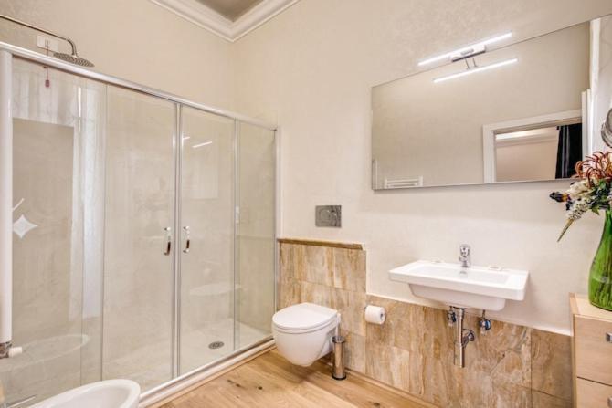 Smart Lux Roma Veneto Hotel Екстериор снимка